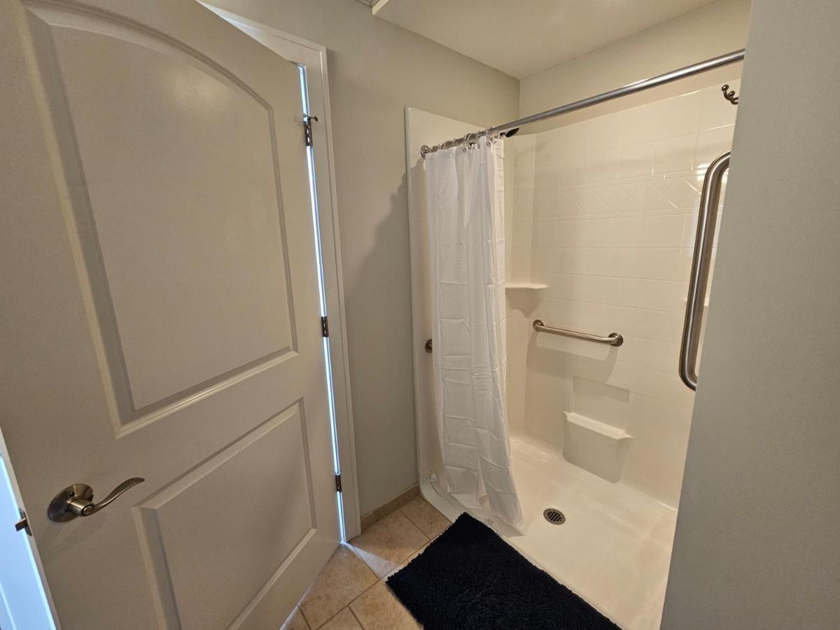 Gorgeous And Spacious Studio At The Historic Inman - 200 Champaign Buitenkant foto